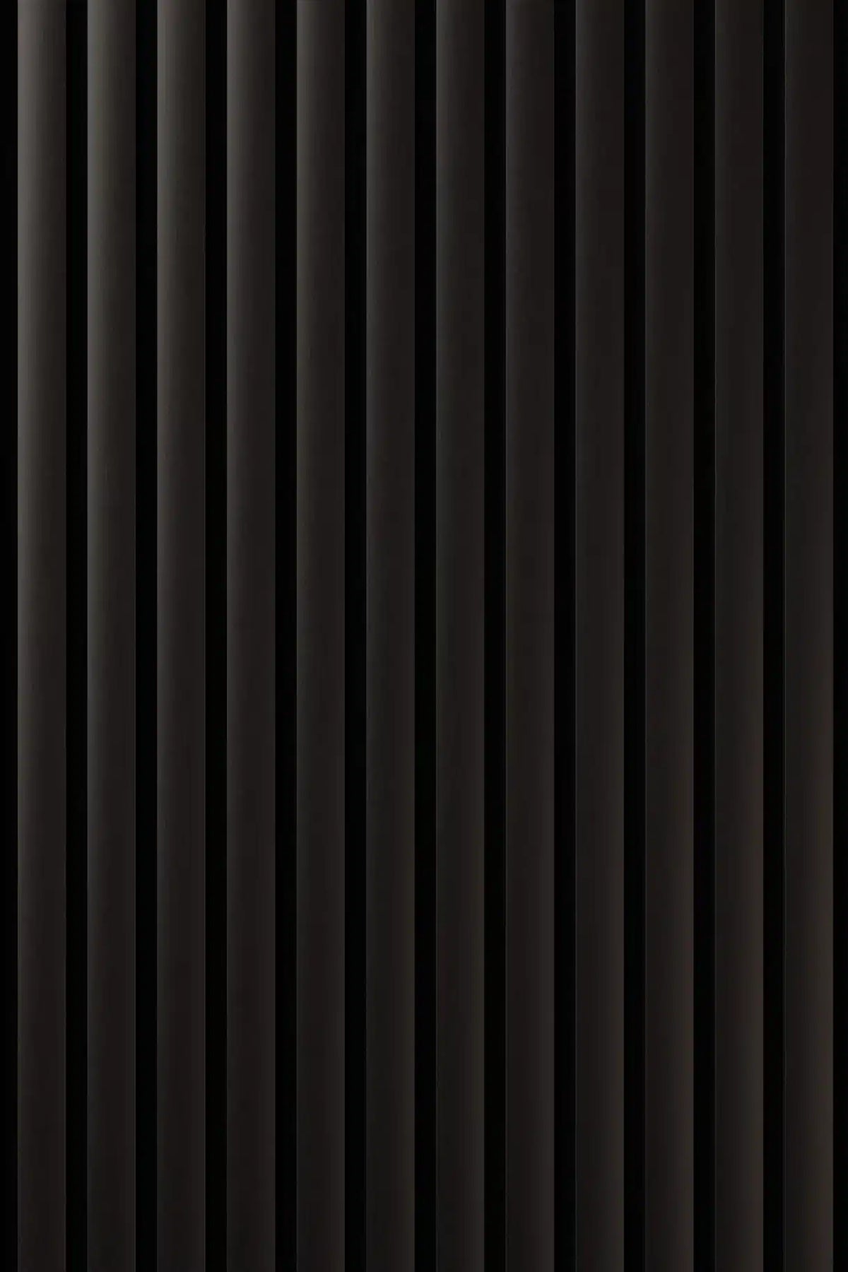 Panneau acoustique en métal Plain Polished Gunmetal, vue rapprochée de la surface